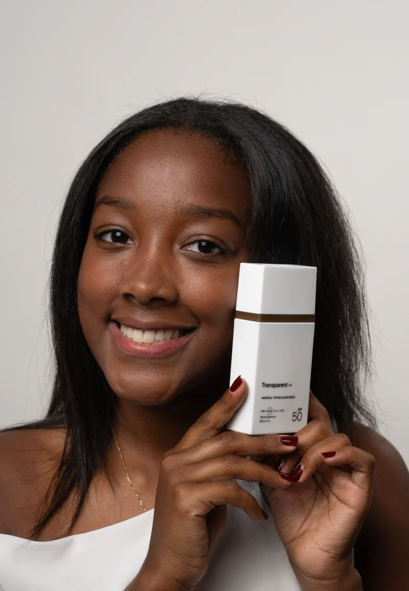 Mineral Tinted Sunscreen Dark - Image 3